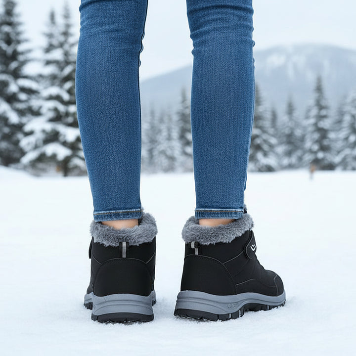 Women’s Cozy Faux Fur Lined Snow Boots-Vyana Collective