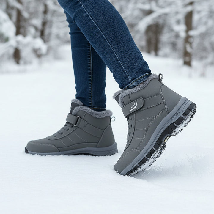 Women’s Cozy Faux Fur Lined Snow Boots-Vyana Collective